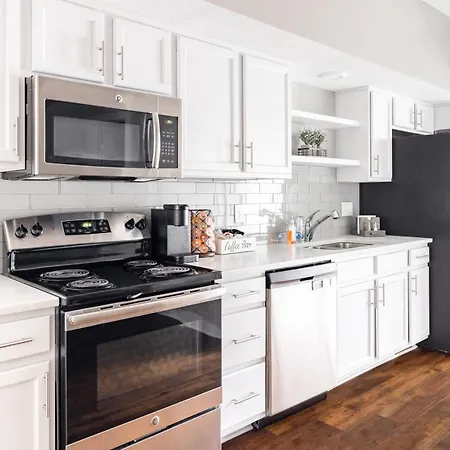 Luxury Downtown Townhome Unit 5 Cleveland Esterno foto